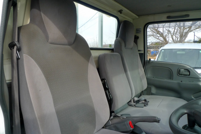 いすゞ エルフ 小型 平ボディ TRG-NJR85A(99586) 23枚目