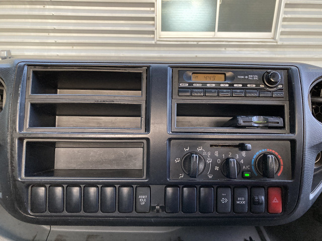 日野 デュトロ 小型 平ボディ TKG-XZU710M(99588) 17枚目