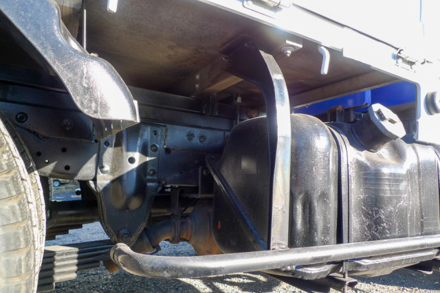 いすゞ エルフ 小型 平ボディ（クレーン付） TPG-NKR85AN(99591) 19枚目