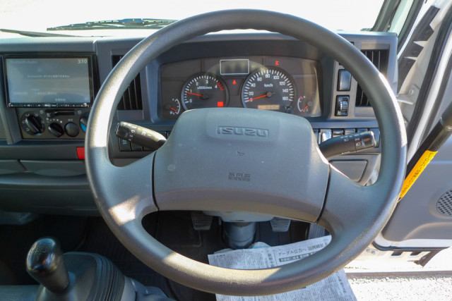 いすゞ エルフ 小型 平ボディ（クレーン付） TPG-NKR85AN(99591) 30枚目