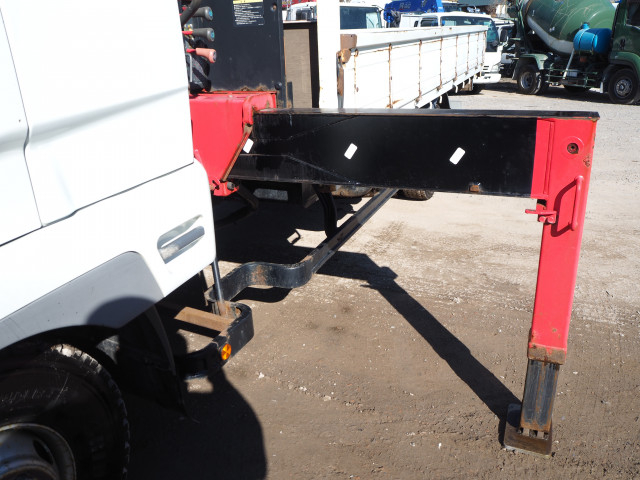 三菱ふそう ファイター 中型 平ボディ（クレーン付） TKG-FK61F(99592) 13枚目