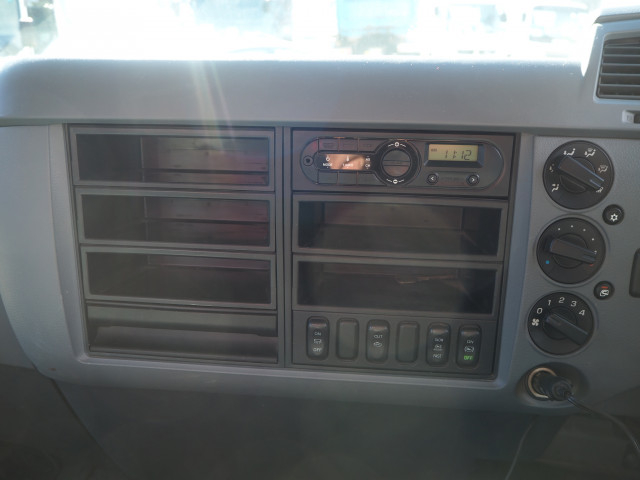 三菱ふそう ファイター 中型 平ボディ（クレーン付） TKG-FK61F(99592) 48枚目