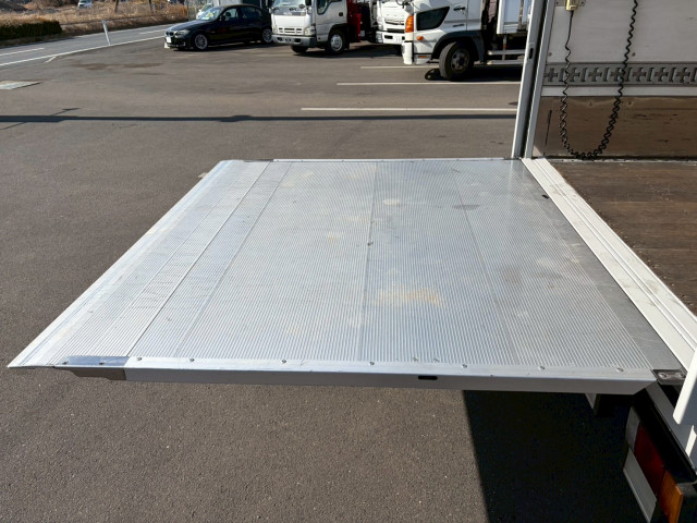 いすゞ エルフ 小型 バン TRG-NMR85N(99596) 19枚目