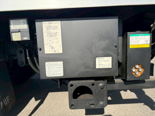 いすゞ エルフ 小型 バン TRG-NMR85N(99596) 24枚目