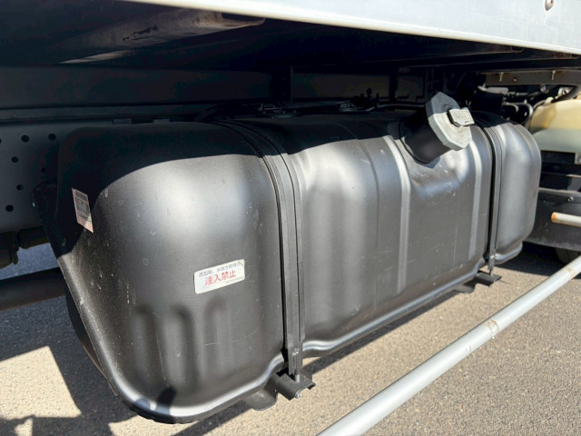 いすゞ エルフ 小型 バン TRG-NMR85N(99596) 29枚目