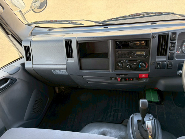 いすゞ エルフ 小型 バン TRG-NMR85N(99596) 46枚目