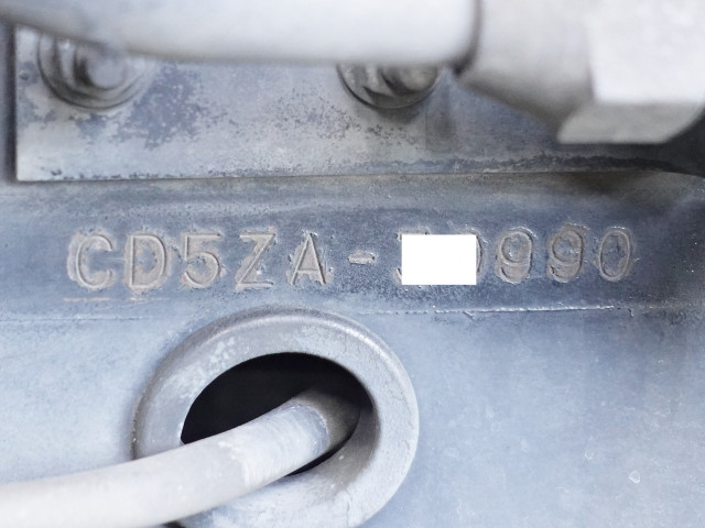 UDトラックス（日産） クオン 大型 冷蔵冷凍バン QKG-CD5ZA(99601) 21枚目