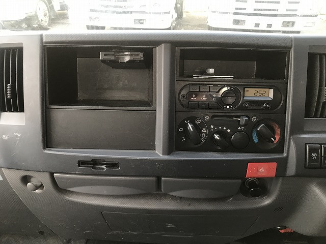 いすゞ エルフ 小型 平ボディ TRG-NKR85A(99602) 27枚目