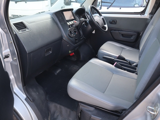 トヨタ タウンエース 小型 平ボディ DBF-S402U(99603) 31枚目