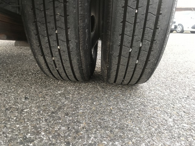 いすゞ エルフ 小型 平ボディ TRG-NKR85A(99602) 47枚目