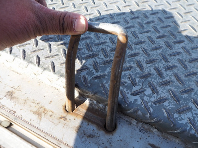 いすゞ フォワード 中型 平ボディ TKG-FRR90T2(99608) 18枚目