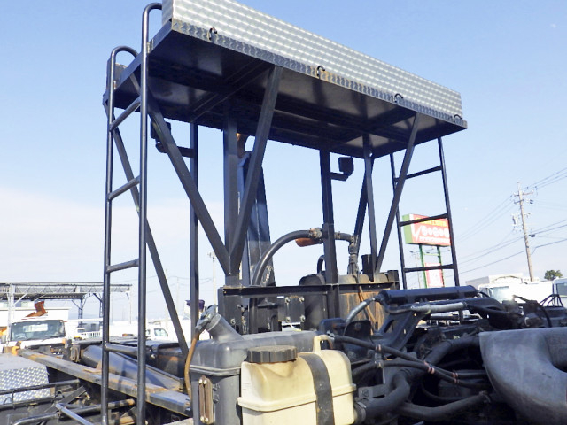 UDトラックス（日産） クオン 大型 コンテナ専用車 QKG-CW5YL(99612) 38枚目