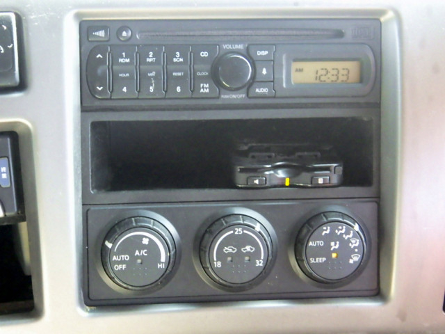 UDトラックス（日産） クオン 大型 コンテナ専用車 QKG-CW5YL(99612) 41枚目