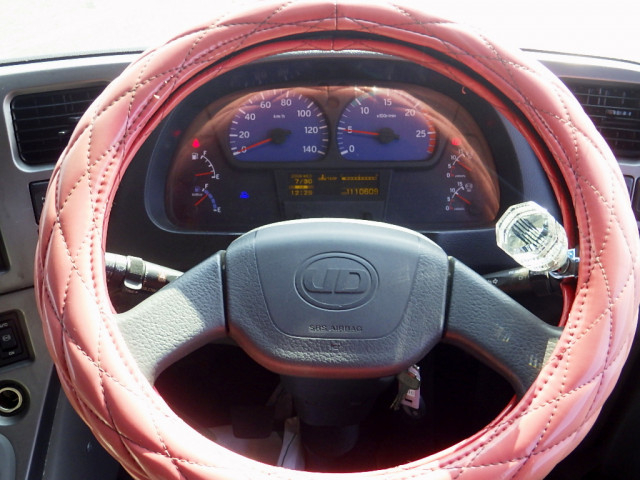 UDトラックス（日産） クオン 大型 コンテナ専用車 QKG-CW5YL(99612) 49枚目