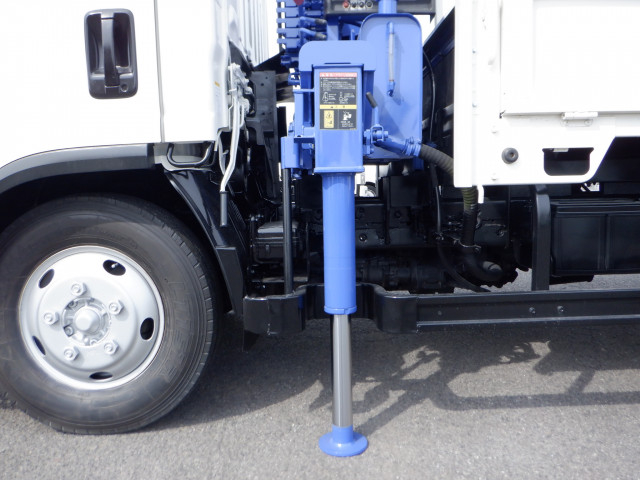 Isuzu elf Small Crane equipped trucks TKG-NMR85AR(99616) 16枚目