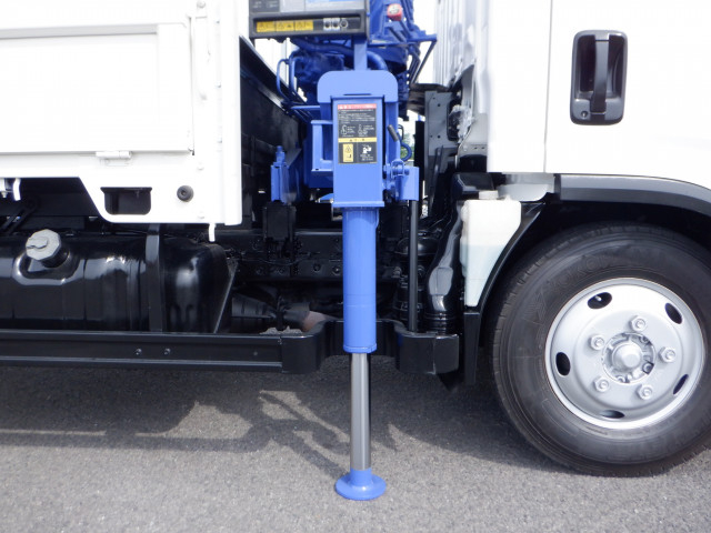 Isuzu elf Small Crane equipped trucks TKG-NMR85AR(99616) 17枚目