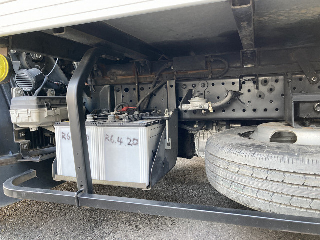 マツダ タイタン 小型 バン TKG-LJR85AN(99617) 9枚目