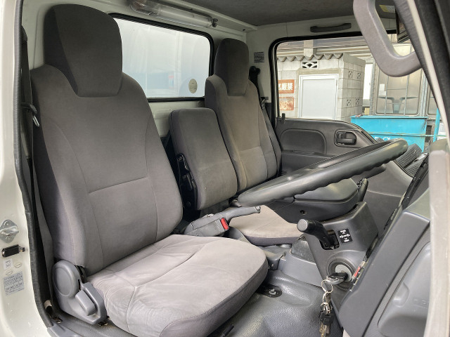マツダ タイタン 小型 バン TKG-LJR85AN(99617) 13枚目