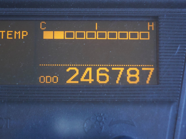 UDトラックス（日産） コンドル 増トン ウィング TKG-LK39N(99620) 28枚目