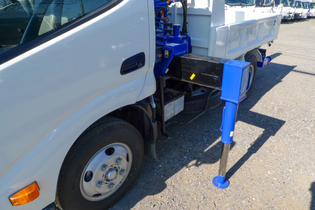 Hino dutro Small Crane equipped trucks SKG-XZU620T(99622) 8枚目