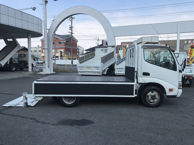 日野 デュトロ 小型 平ボディ BKG-XZU508M(99627) 15枚目