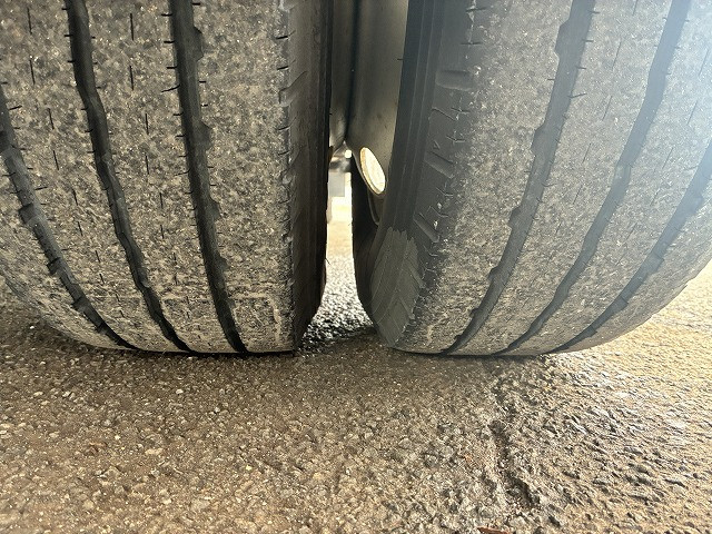 いすゞ エルフ 小型 平ボディ BKG-NLR85AR(99631) 32枚目