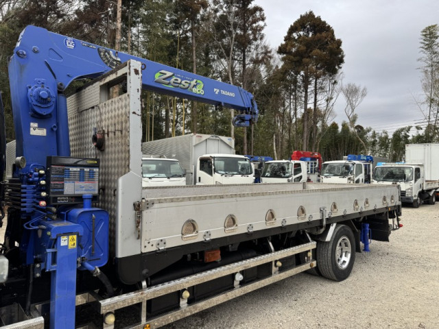 いすゞ フォワード 増トン 平ボディ（クレーン付） PDG-FTR34T2(99633) 7枚目