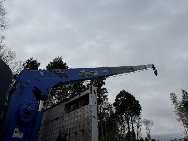 いすゞ フォワード 増トン 平ボディ（クレーン付） PDG-FTR34T2(99633) 16枚目