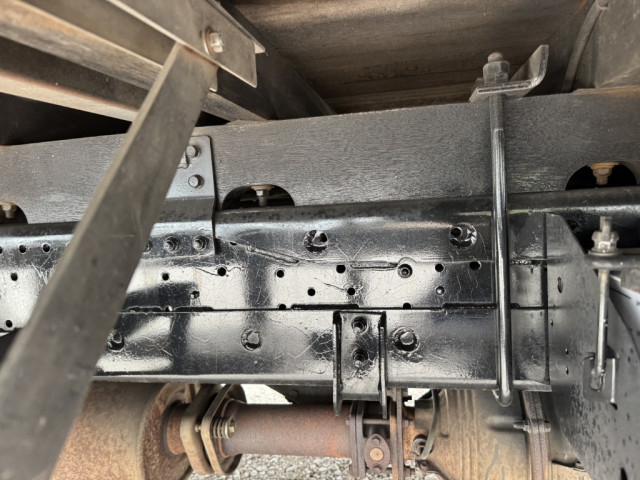 いすゞ フォワード 増トン 平ボディ（クレーン付） PDG-FTR34T2(99633) 26枚目