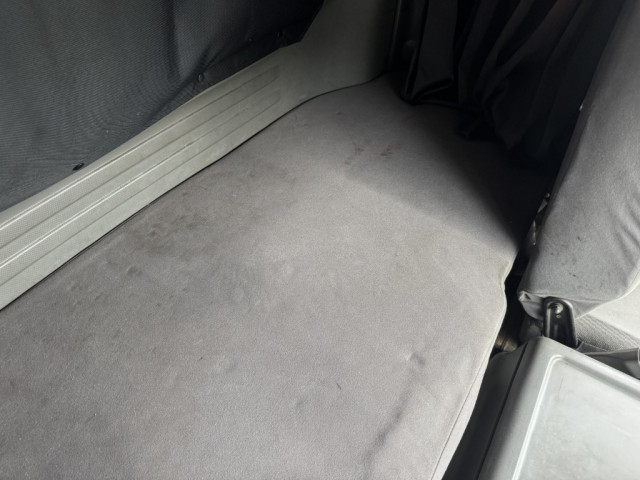 いすゞ フォワード 増トン 平ボディ（クレーン付） PDG-FTR34T2(99633) 42枚目