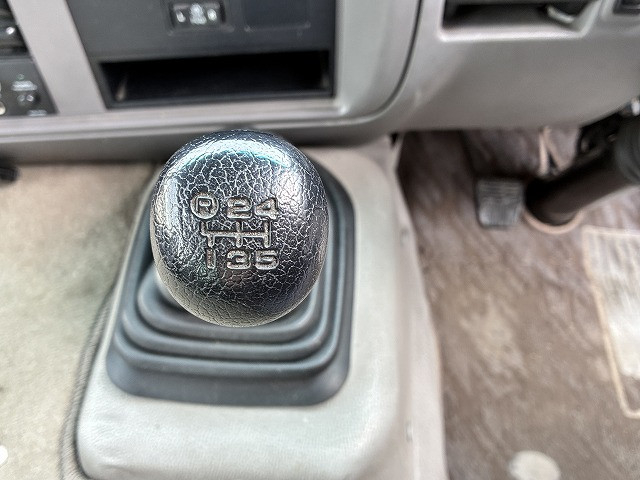 トヨタ コースター 小型 バス PDG-XZB50(99635) 27枚目