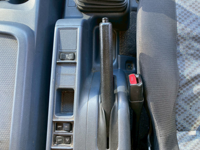 日野 レンジャー 中型 バン ADG-FD7JLWA(99639) 40枚目