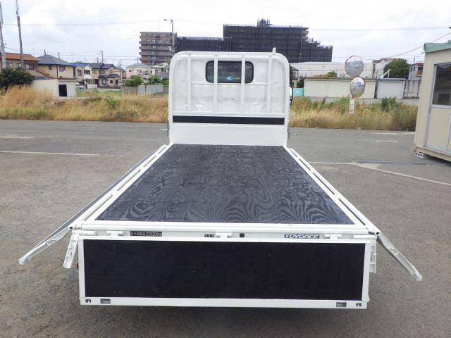 トヨタ トヨエース 小型 平ボディ 2RG-XZC605(110995) 26枚目