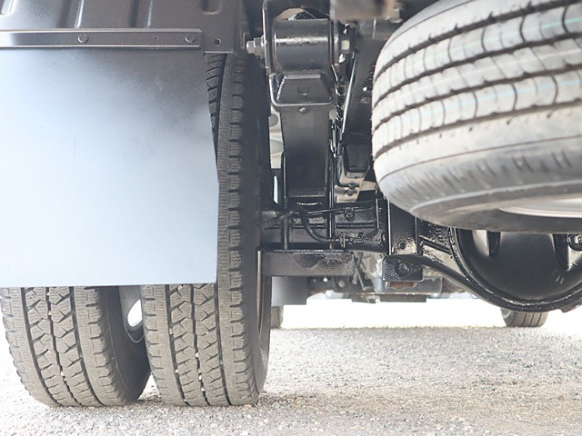 日野 デュトロ 小型 平ボディ 2RG-XZC655M(99650) 25枚目