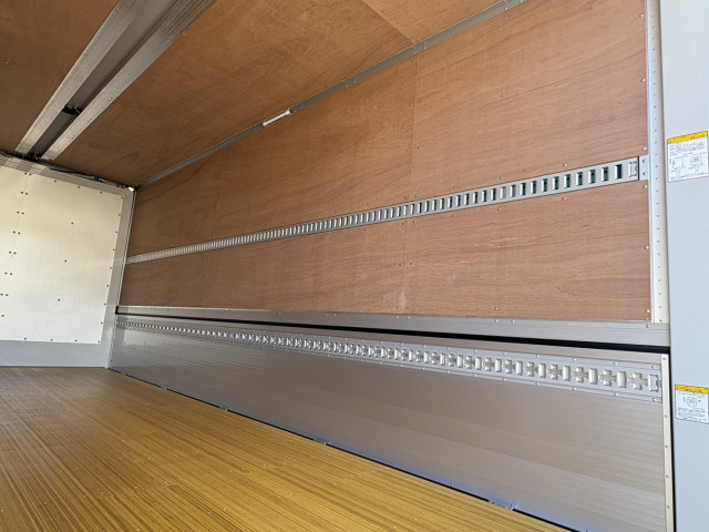 日野 レンジャー 中型 ウィング 2PG-FD2ABG(99652) 11枚目