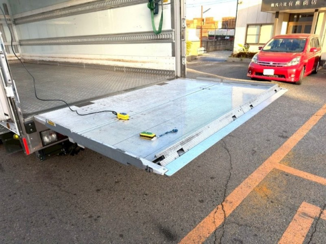 Hino ranger Middle Freezer box_body 2KG-FD2ABA(99654) 5枚目