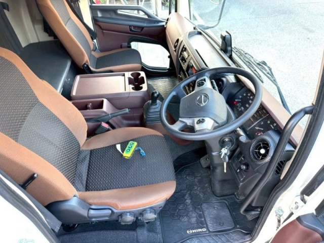 Hino ranger Middle Freezer box_body 2KG-FD2ABA(99654) 24枚目