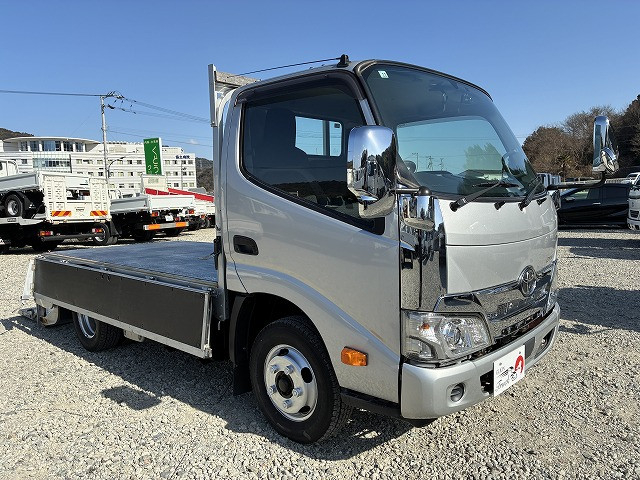 トヨタ ダイナ 小型 平ボディ 2RG-XZU605(99655) 10枚目
