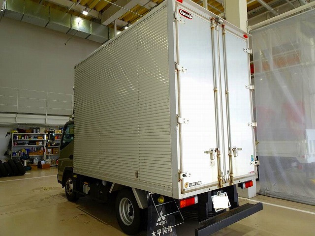 三菱ふそう キャンター 小型 バン 2RG-FDA20(99657) 4枚目