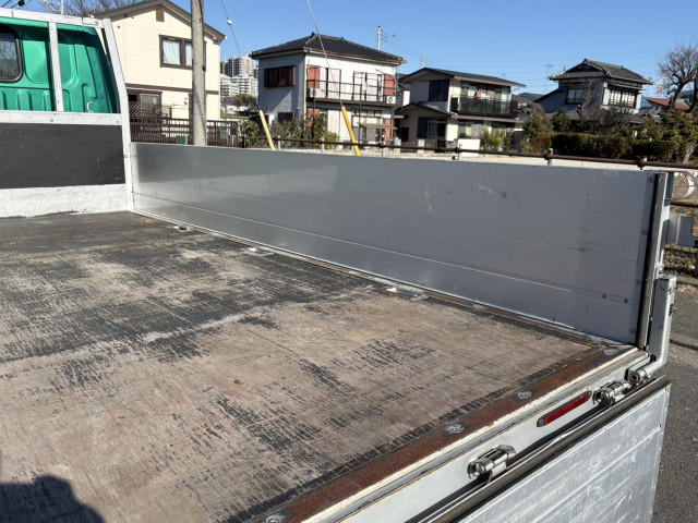 日野 デュトロ 小型 平ボディ 2RG-XZU605M(99659) 11枚目