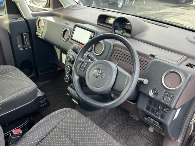 トヨタ 小型 DBA-NSP141(99663) 12枚目