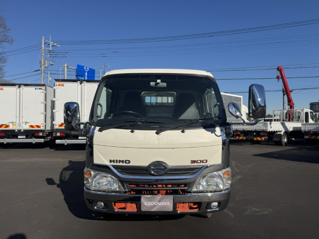 Hino dutro Small Flat body TKG-XZU640M(99664) 5枚目