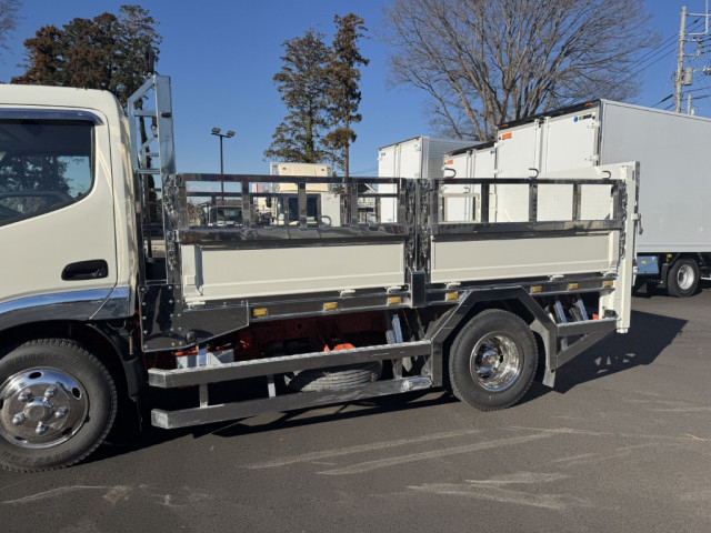 Hino dutro Small Flat body TKG-XZU640M(99664) 7枚目