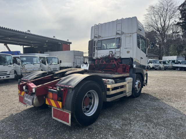 UDトラックス（日産） クオン 大型 トラクタ QKG-GK6XAB(99666) 3枚目