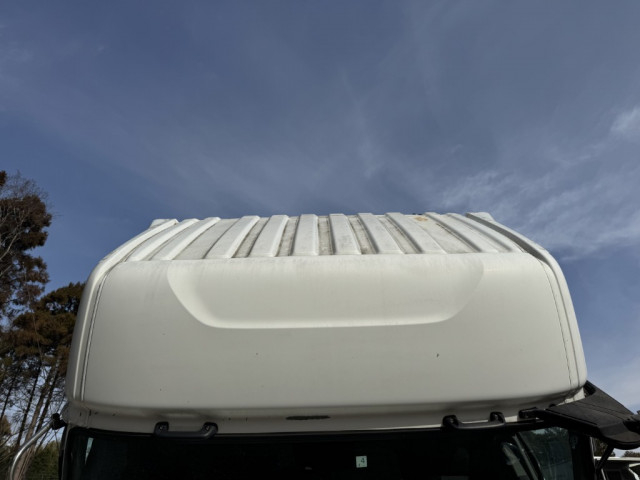 UDトラックス（日産） クオン 大型 トラクタ QKG-GK6XAB(99666) 35枚目