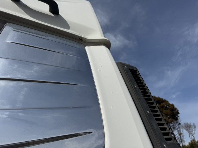 UDトラックス（日産） クオン 大型 トラクタ QKG-GK6XAB(99666) 41枚目