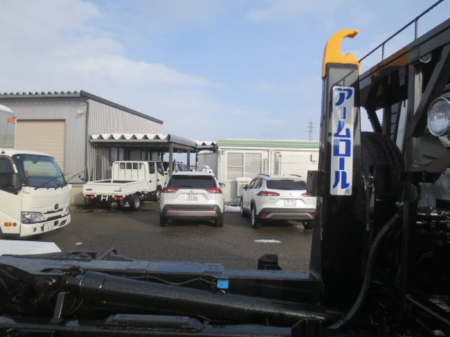 三菱ふそう ファイター 中型 コンテナ専用車 2KG-FK72F(99723) 10枚目