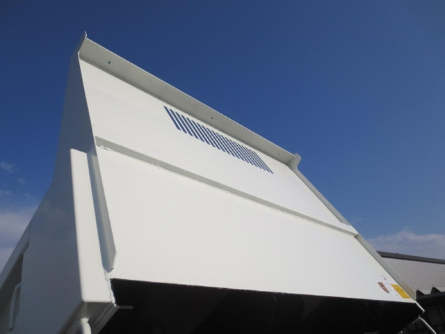 三菱ふそう キャンター 小型 土砂ダンプ 2RG-FBA60(99725) 11枚目