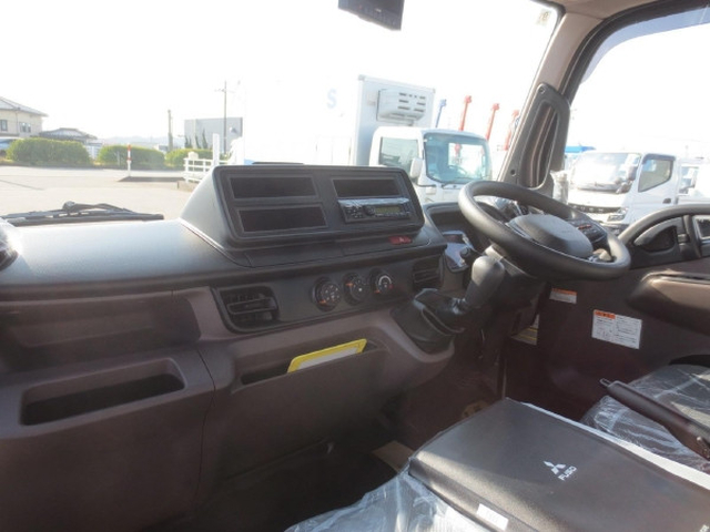 三菱ふそう キャンター 小型 土砂ダンプ 2RG-FBA60(99725) 15枚目