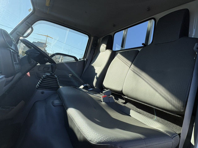 トヨタ ダイナ 小型 平ボディ 3BF-TRY230(99724) 27枚目